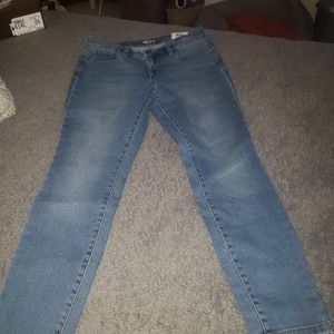 Women's jeans
